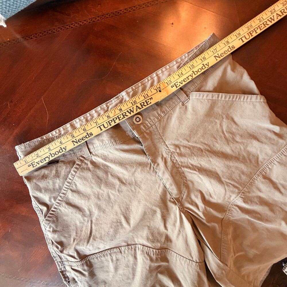 Men's Kuhl 8" Renegade Short Size 36 waist pockets 8’’ inseam hike bike work - Picture 4 of 11